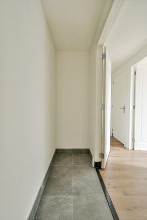 Medium property photo - Churchill-laan 187-4, 1078 DZ Amsterdam